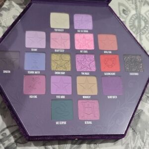 Jeffree Star Purple and Pink Eyeshadow Palette